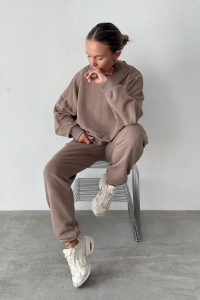 bluza-dresowa-oversize-bodya-eu-2-5.webp