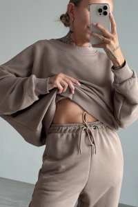 bluza-dresowa-oversize-bodya-eu-2-4.webp