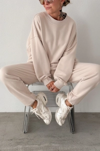 bluza-dresowa-oversize-bodya-eu-1-5.webp