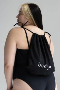 bodya czarny plecak materiałowy