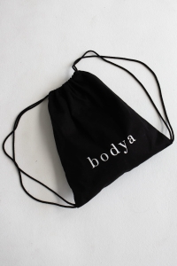 bodya czarny plecak materiałowy