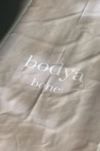bodya ręcznik z mikrofibry jasny