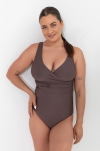 góra od stroju typu wrap zdjęcie na modelce kolor volcano