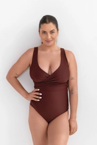 góra od stroju typu wrap zdjęcie na modelce kolor brązowy