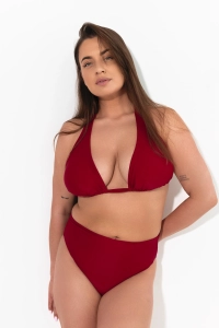 076A9673.jpgbodya malinowa góra stroju kąpielowego na modelce - usztywniana, wiązana, trójkątna