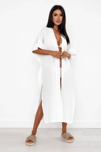 kimono-muslinowe-na-plaze-18.webp