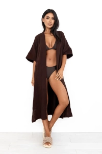 kimono-muslinowe-na-plaze-czekoladowe.webp