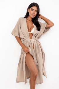 kimono-muslinowe-na-plaze-13.webp