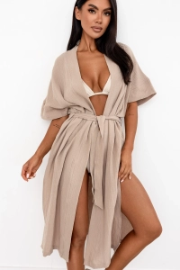kimono-muslinowe-na-plaze-14.webp