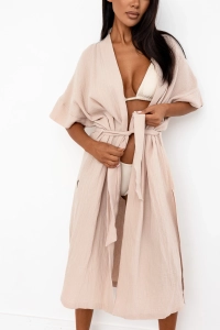 kimono-muslinowe-na-plaze-8.webp
