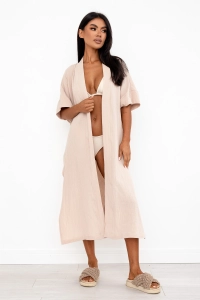 kimono-muslinowe-na-plaze-3.webp