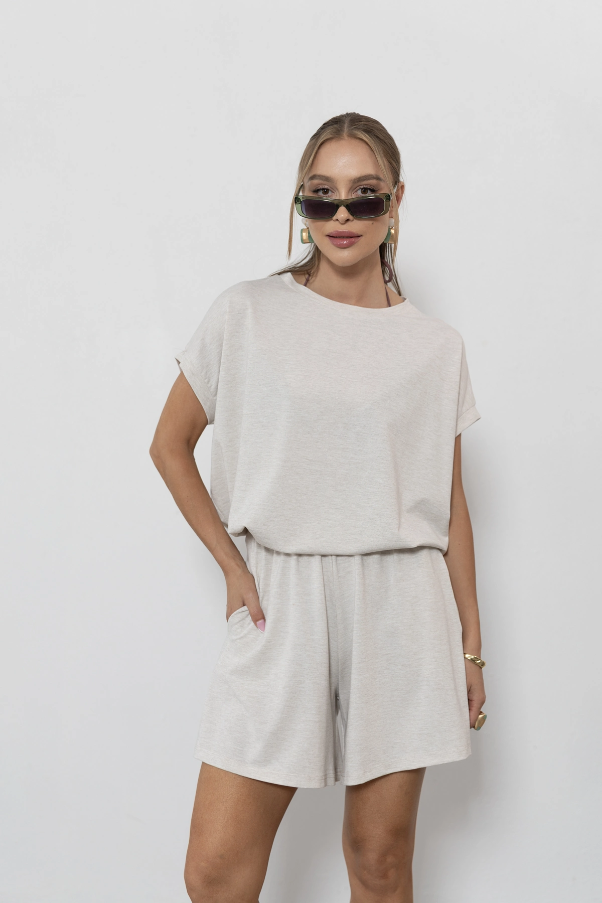 Solena t-shirt oversize gładka dzianina kolor Latte / kremowy