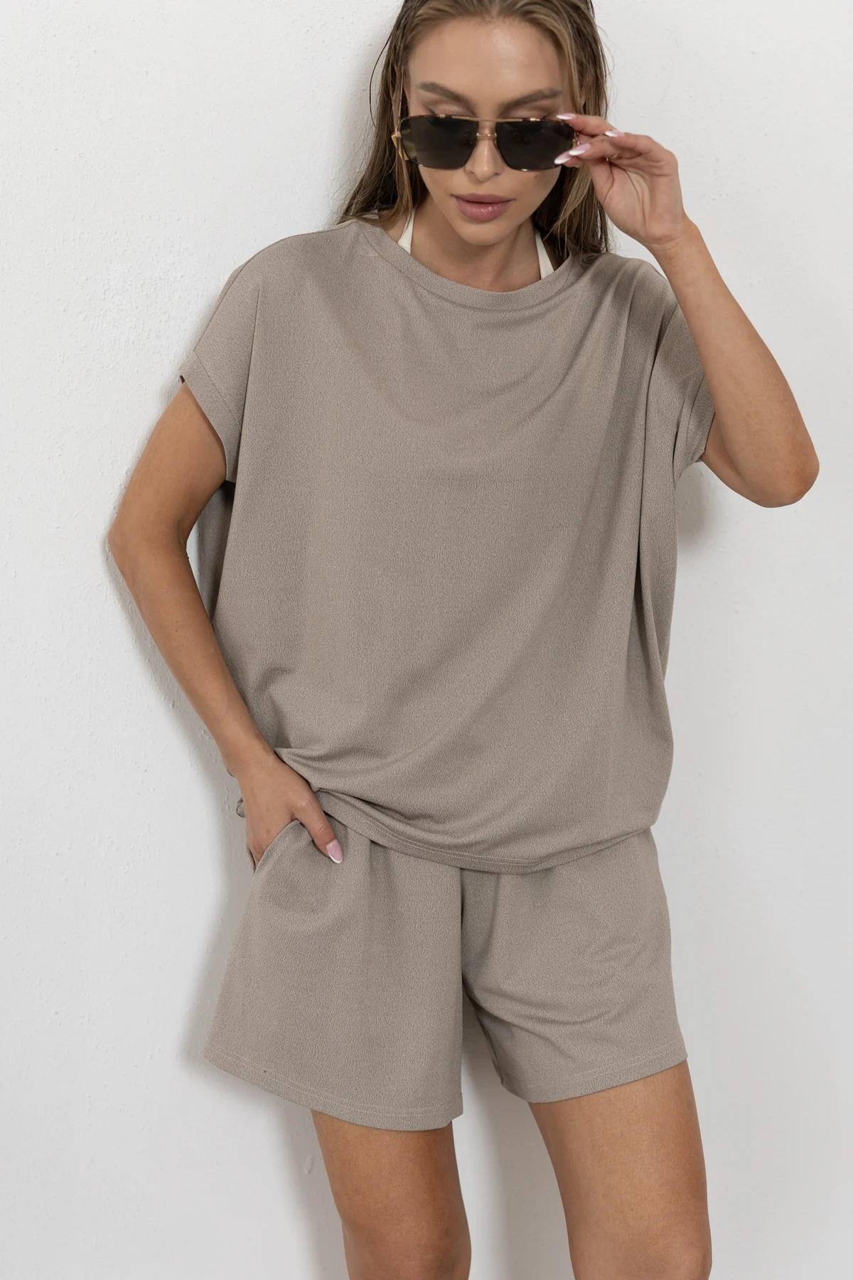 Nina szorty oversize gładka dzianina kolor Cappuccino / chłodny beż