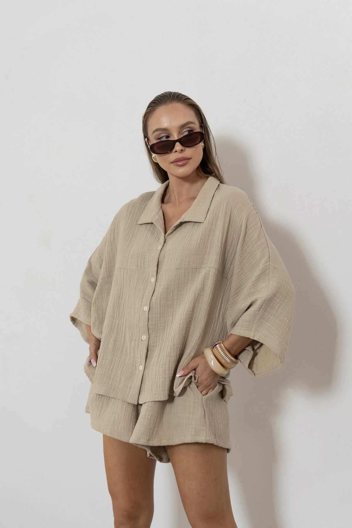 Bella koszula oversize na lato beżowa
