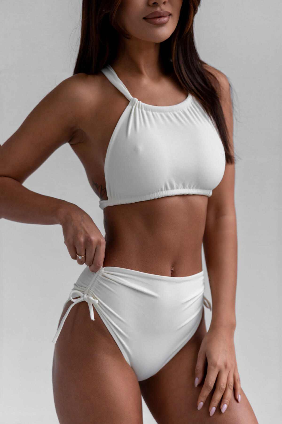Quadro Bone - góra od bikini zabudowana biały 