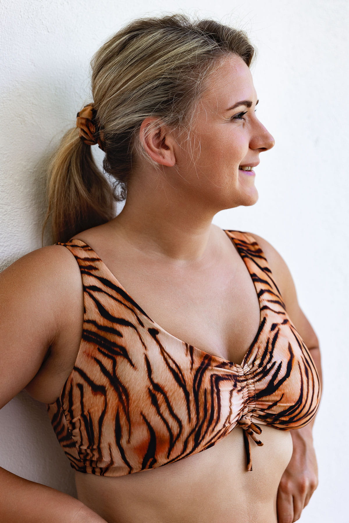 Comodo Tigra - góra od bikini na duży biust zabudowana print 