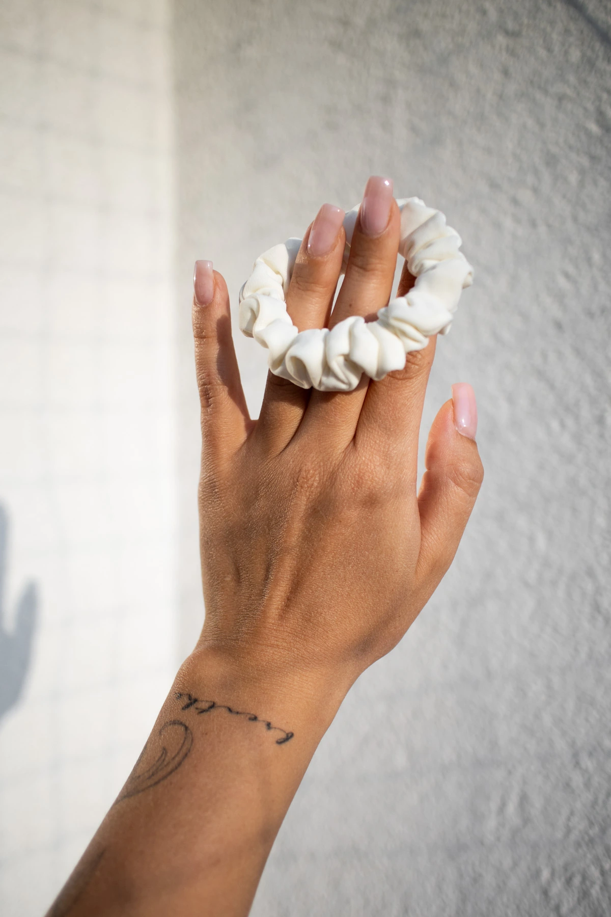 Gumka do włosów mini scrunchie bone